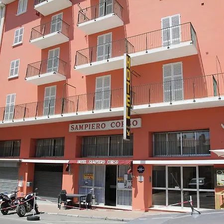 Hotell Sampiero Corso Corte (Corsica)