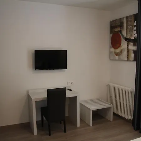 Sampiero Corso فندق 2*