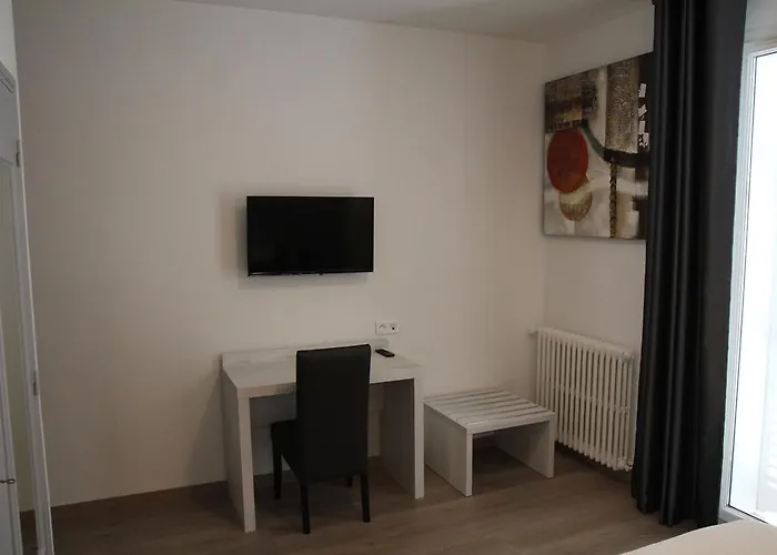 Sampiero Corso Отель 2*
